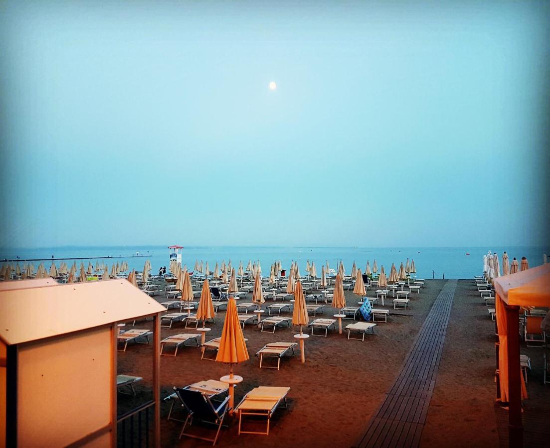 Residence Hotel Hungaria Grado Exterior foto